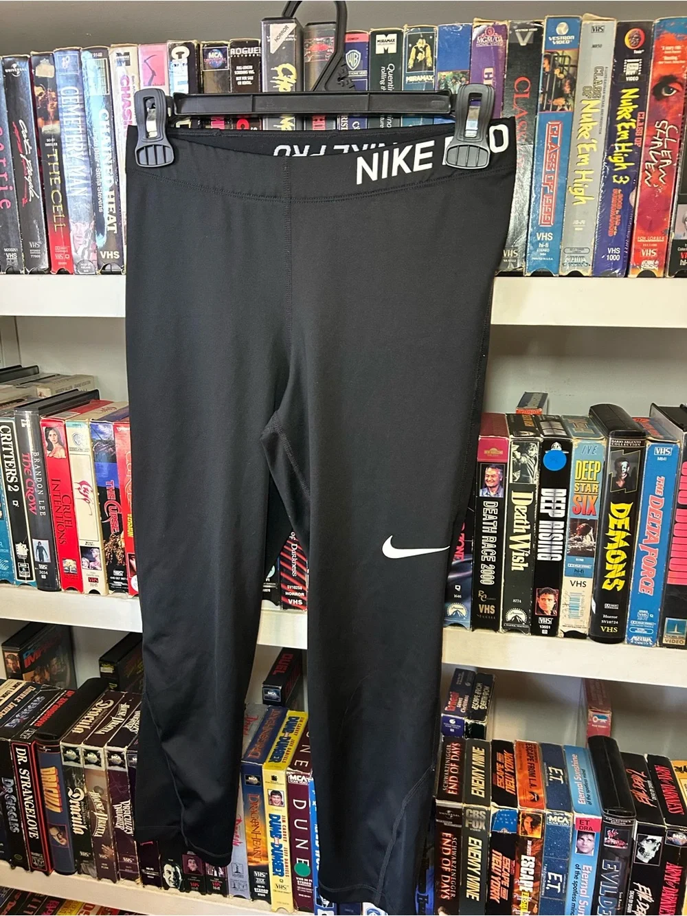 Nike women’s Black Dri-FIT capri Leggings